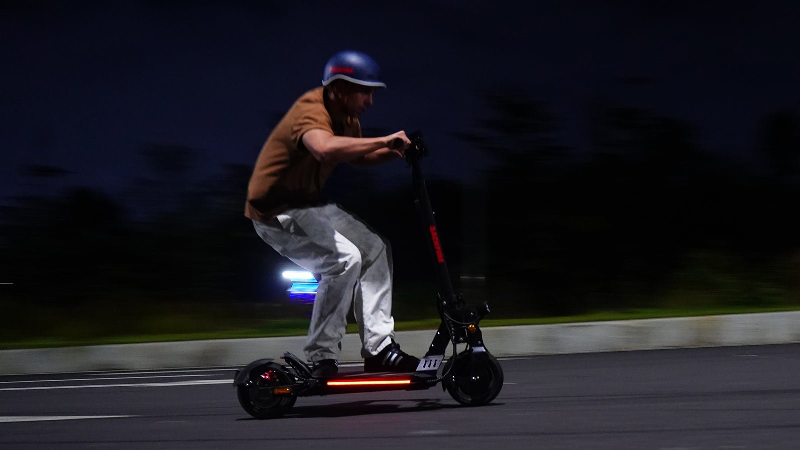 Backfire M8 Rover Scooter - The Electric Scooter that truly understands the ride - Backfire Scooters