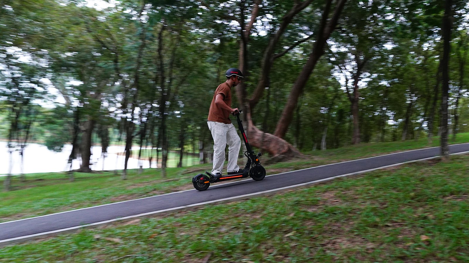 Designed for Safety: The Performance Redundancy of M8 Rover - Backfire Scooters